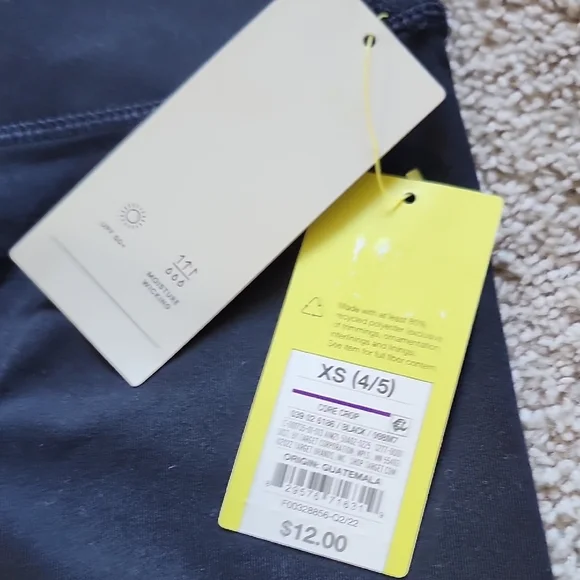 All In Motion Girls' Everyday Soft Capri Leggings With Crossover Waistband - Picture 3 of 5